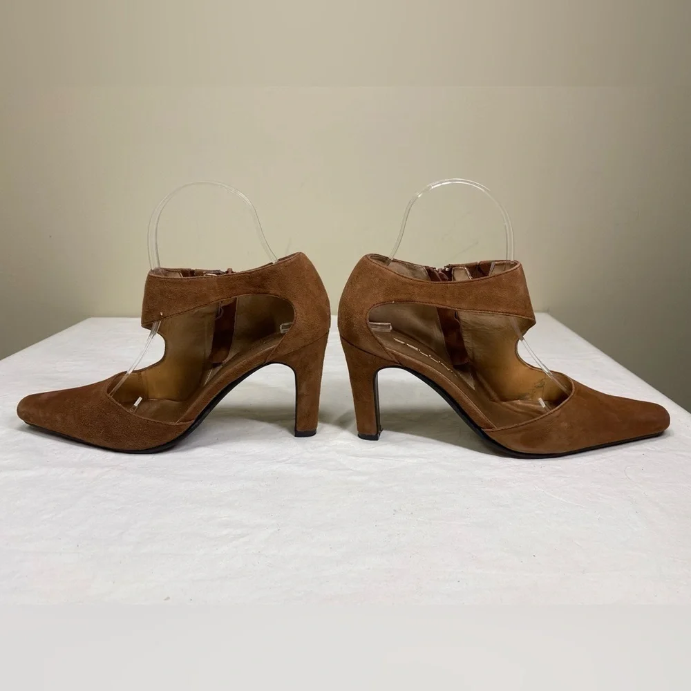 Bellini Brown Suede Cut-Out Shootie 8